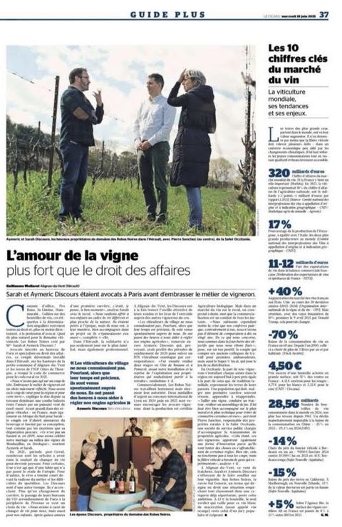 Page du Figaro intitulée « L’amour de la vigne plus fort que le droit des affaires », avec une photographie des vignerons dans une parcelle.
